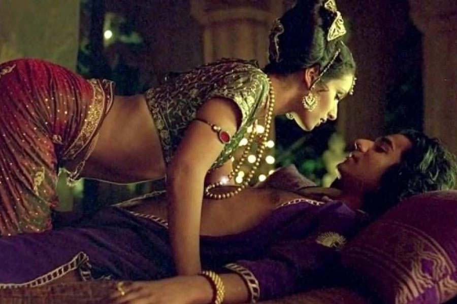 সঙ্গমের ঠিক আগে মুখে রাখুন পান! উপকারিতা জানেন?