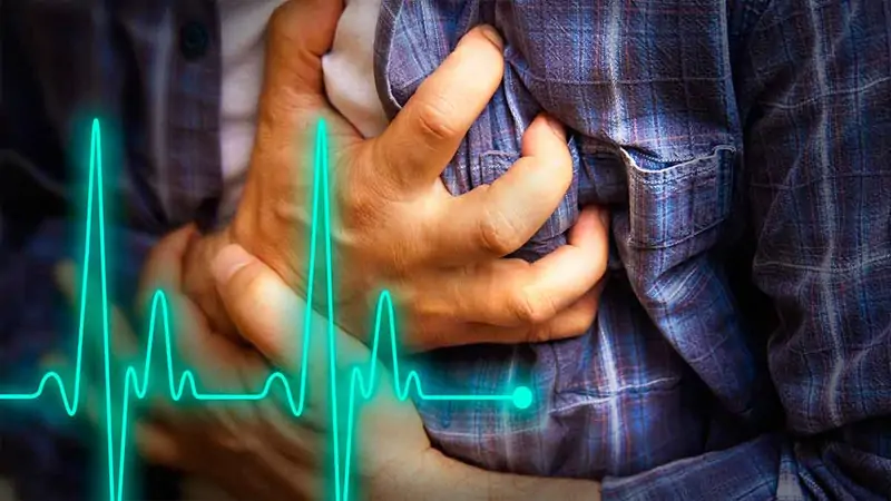 হার্ট অ্যাটাকের আগাম ৮ সতর্কবার্তা, এড়িয়ে যাচ্ছেন না তো?